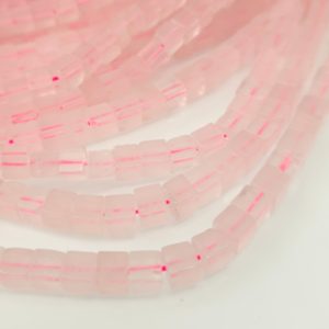 Roze kvarc 6mm*6mm