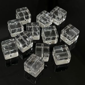 Gorski kristal 14mm*14mm komad