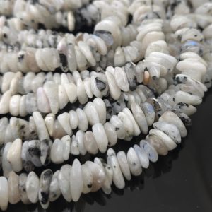 Mesečev kamen ~15mm×4mm