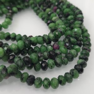 Zoisit ~7mm×5mm fasetiran