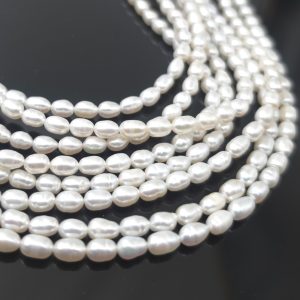 Biseri~4mm×5mm